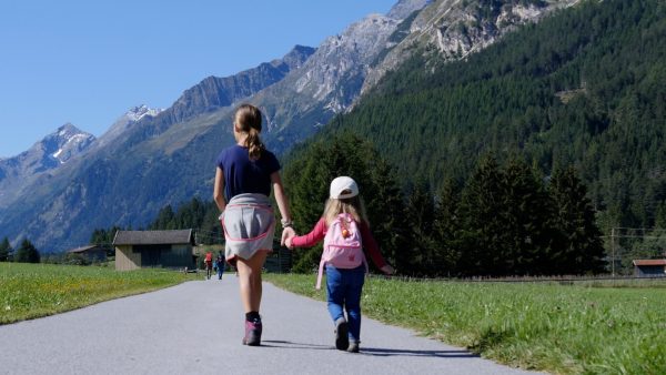 Familienwandern im Bergsteigerdorf Familienwandern im Bergsteigerdorf