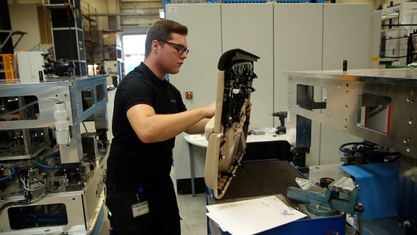 Lehrling des Monats ist Elektrotechniker